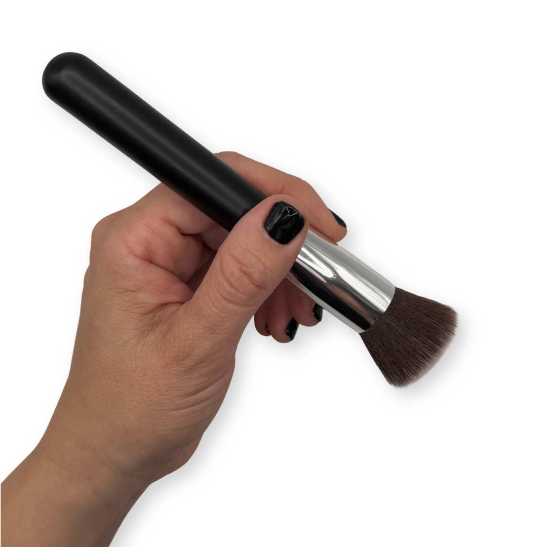 SillyFarm Flat-Top Blush Brush