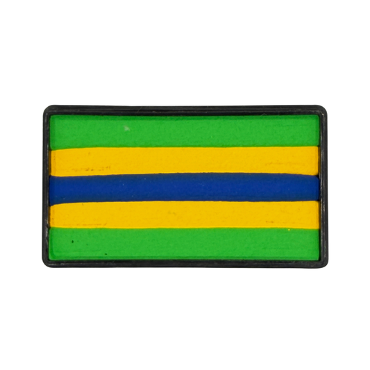 Brazil Flag Arty Cake one-stroke face paint featuring green, yellow, and blue stripes in a rectangular cake, perfect for Brazil soccer fan face paint, cheek flags, futbol celebrations, and game day makeup.