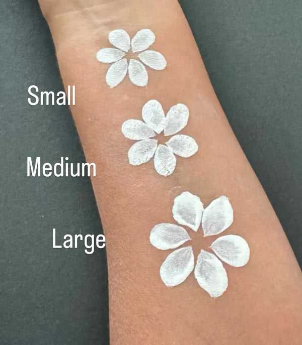 Blazin Brush - Floralia MEDIUM - Petal Round Brush-by Marcela Bustamante