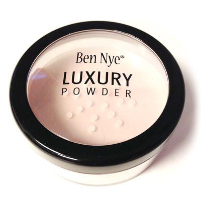 Ben Nye Luxury Powder Banana - Silly Farm Supplies