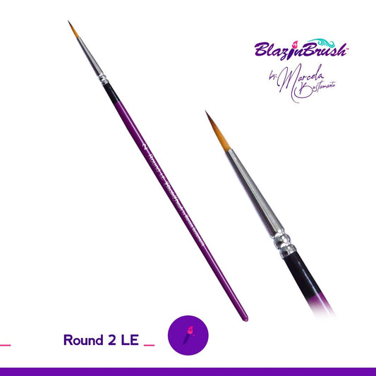Blazing Brush Round #2 Brush by Marcela Bustamante - Silly Farm Supplies