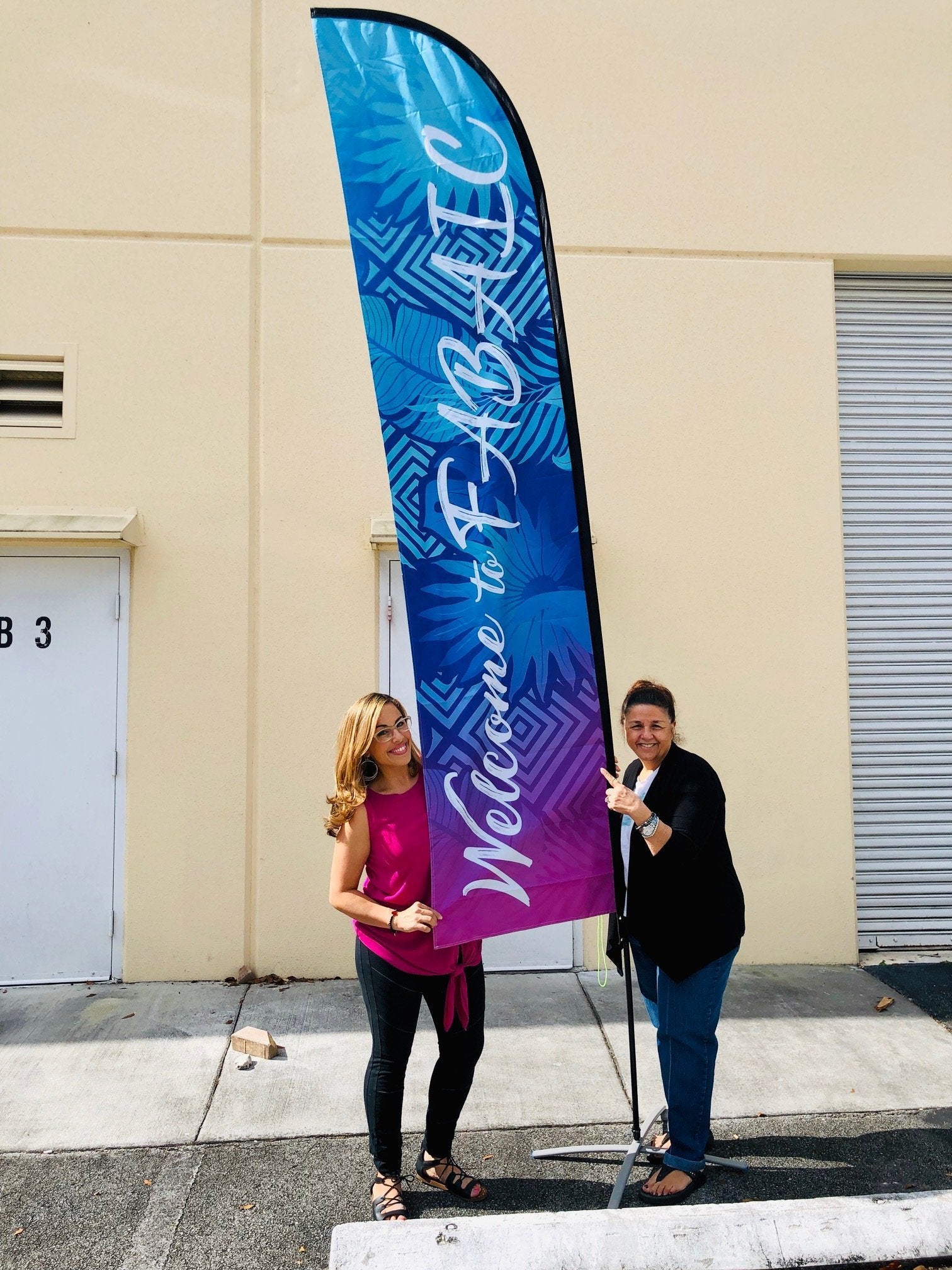 Face Painting Flag Banner with Face Designs - Silly Farm Supplies