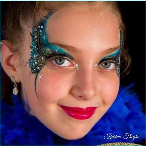 Peacock Arty Brush Cake - Silly Farm Supplies