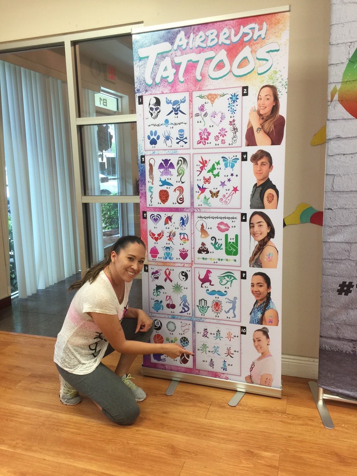 Silly Farm Airbrush Banner with Stencil Set - Silly Farm Supplies