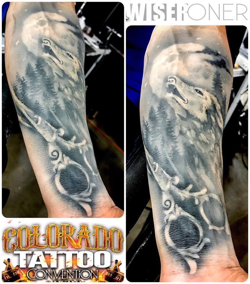 Wiser's Howlin' at the Moon Tattoo Pro Stencil Series 3 - Silly Farm Supplies